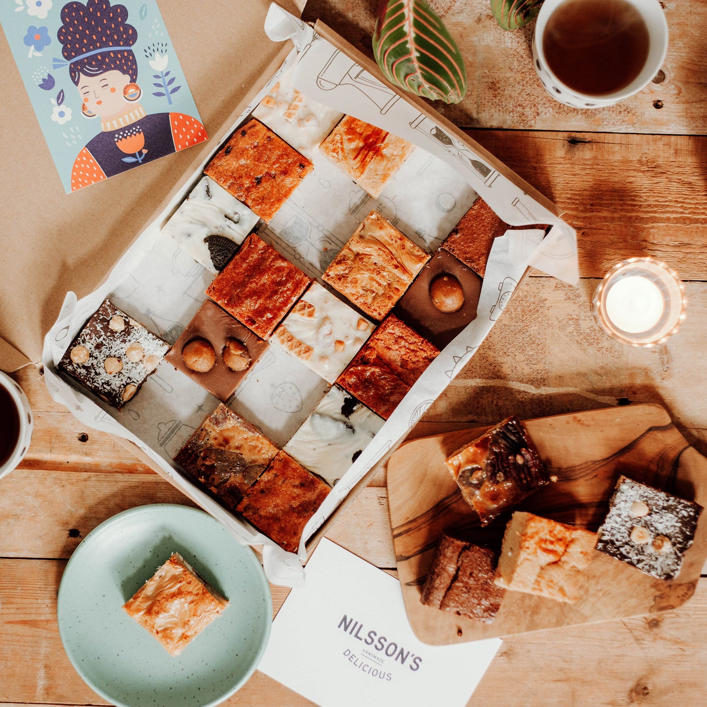 Nilsson's Uitdeelbox | Brownie, Blondie en Fudge