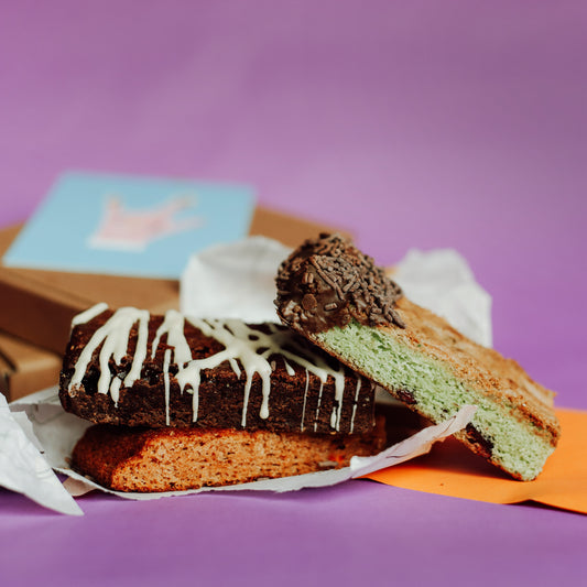Frankie's Web | Brownie, Blondie & Cake
